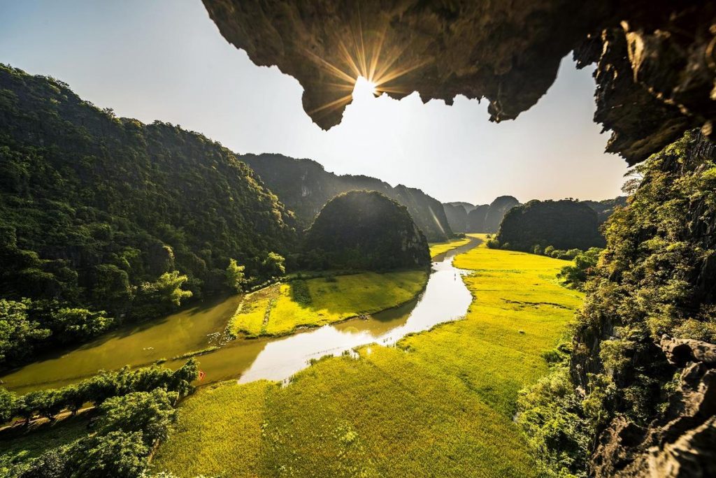 Capture the authentic charm of Tam Coc’s safe cultural scene